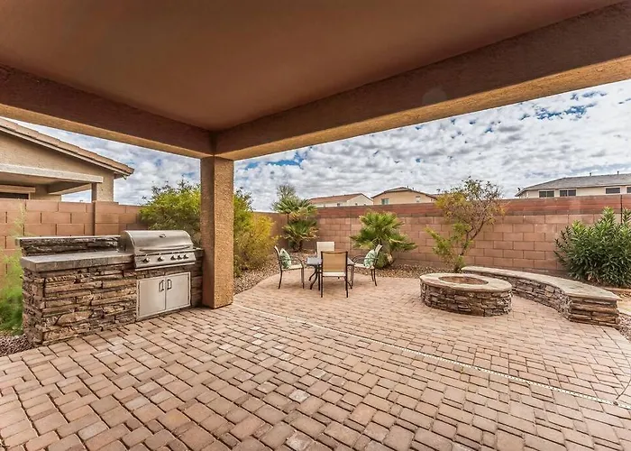 Beautiful 5br, 3.5ba - Community Pool/fitness * Gilbert