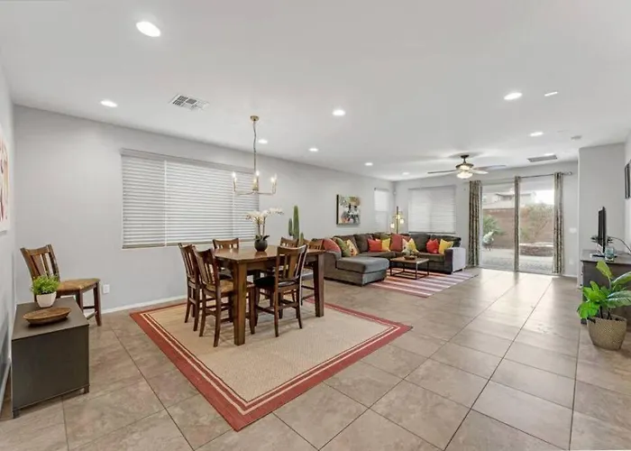 Hotel Beautiful 5br, 3.5ba - Community Pool/fitness Gilbert