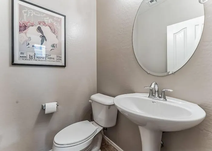Beautiful 5br, 3.5ba - Community Pool/fitness *